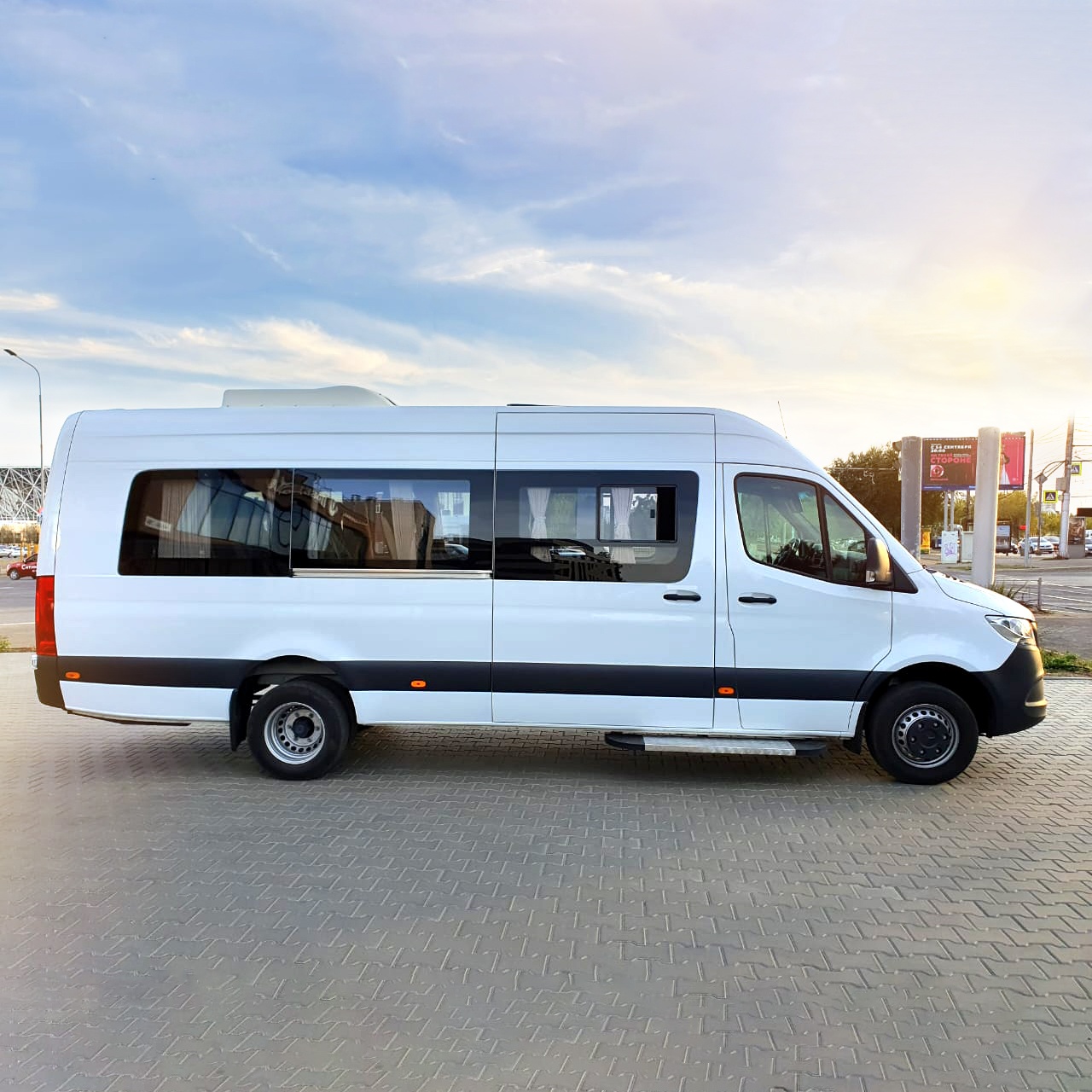 заказать микроавтобус Iveco Неман в Волгограде